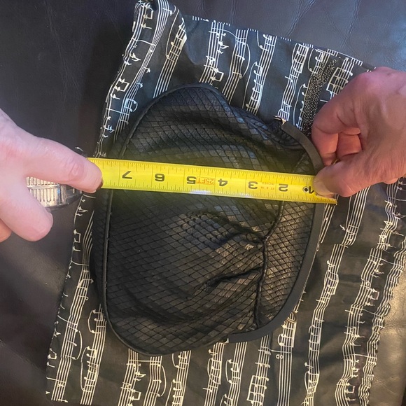 Rhythm and Rhyme Crossbody Handbag - Picture 13 of 13